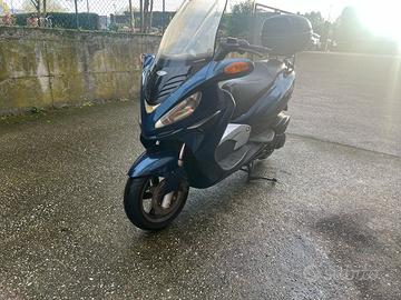 Malaguti madison 250S