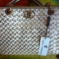 Borsa donna dorata a spalla Carla Ferroni 31949