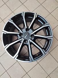 cerchi da 16 per Dacia Sandero