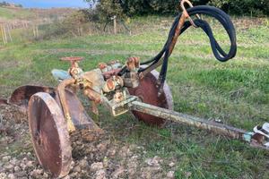 Aratro idraulico Volentieri mono bivomere