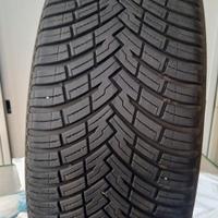 Gomme 225/45/19