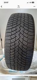 Gomme 225/45/19