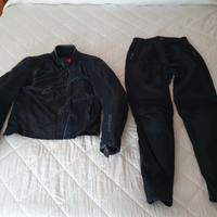 ABBIGLIAMENTO MOTO