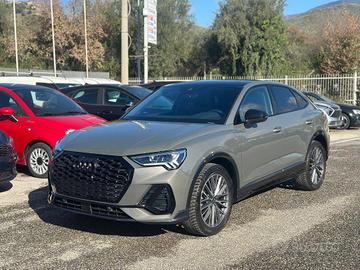 AUDI Q3 35 TDI quattro S tronic S line edition