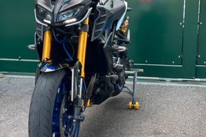 Mt09 Sp accessoriata