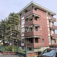 QUADRILOCALE CON BOX E CANTINA