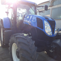 New Holland T7 210