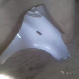 Ricambi yaris 2010 prima del restyling
