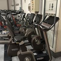 Macchinari Technogym linea moderna Artis