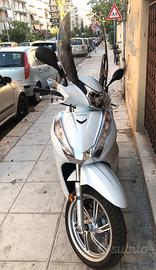 SH 300 2020 8.000 Km