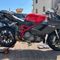 Ducati 848