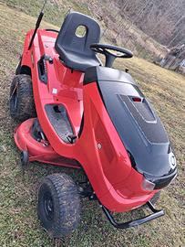 trattorino tagliaerba