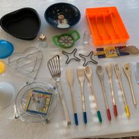 Utensili da cucina e vassoio