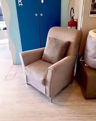 Poltrona Fissa Design Moderno in Tessuto Grigio /