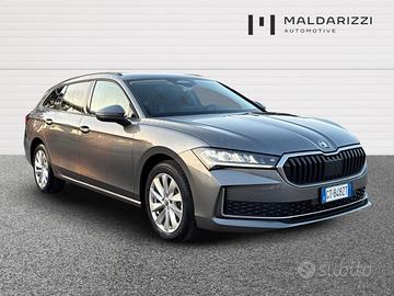 SKODA Superb Wagon 2.0 tdi Selection 150cv dsg