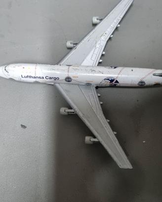 2068NN-Aereo Metallo Lufthansa Cargo
