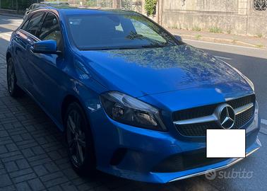 MERCEDES-BENZ A 180 D - AUTOMATIC PREMIUM CAMBIO A