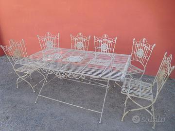 salottino ferro stile liberty