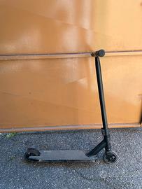 Monopattino freestyle Albott - Rampa Mini Rampage