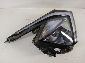 Faro ant dx KIA SPORTAGE '21