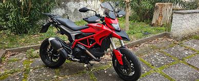 Ducati hypermotard 821