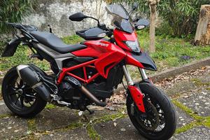 Ducati hypermotard 821