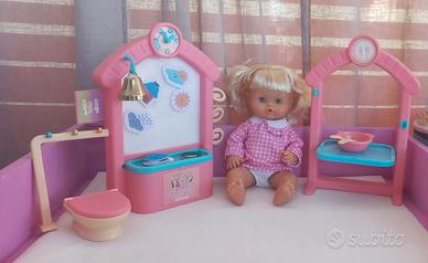 BAMBOLA NENUCO SCUOLA 