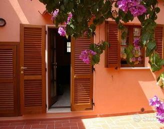 Isola D'Elba, Porto Azzurro per vacanze