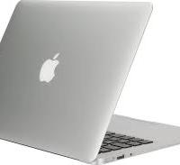 Apple MacBook Air 13" (inizio 2014) con custoria