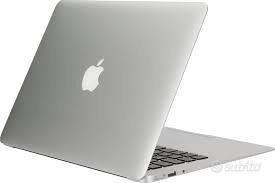 Apple MacBook Air 13" (inizio 2014) con custoria