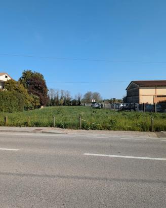 Ampio terreno edificabile a Ruda - già urbanizzato