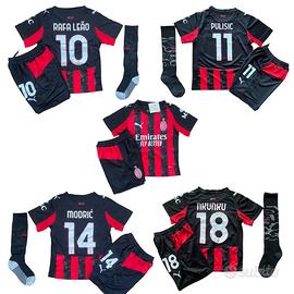 Completi calcio 2025/26 Ultimi pezzi