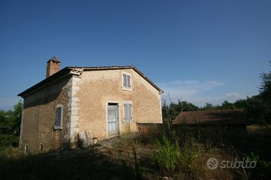 CL193 - Rustico Casale con Vista Panoramica a Rapo