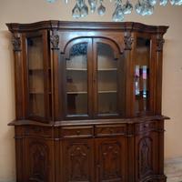 Mobile vetrina in legno massello