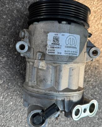 Compressore aria condizionata  fiat 500  l 1600