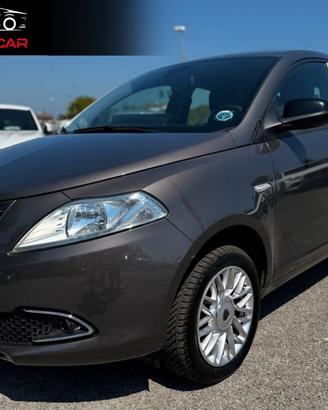 LANCIA Ypsilon 0.9 T.Air 85CV 5p. Met.Ec. Gold