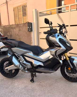 Honda Xadv 750