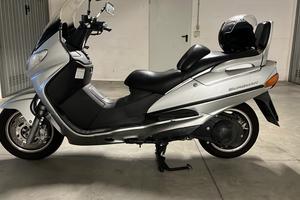 Suzuki Burgman AN 250