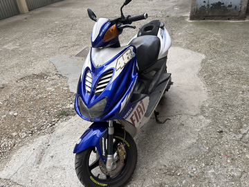 Aerox replica vr46