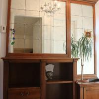 MOBILE IN LEGNO MASSELLO CON FIORIERA E SPECCHIERA