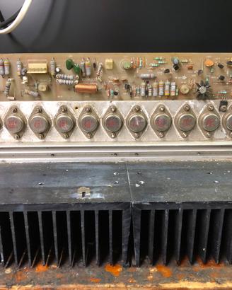 Scheda di pontenza inkel ma 910 con condensatori