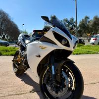 Yamaha YZF R1 BIG BANG