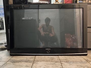 TV Samsung 43" Plasma Display