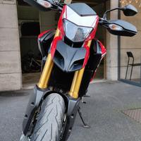 hypermotard 821 SP