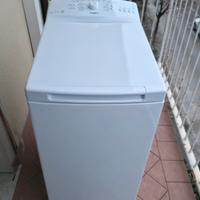Lavatrice Whirlpool 6 kg con carico dall'alto 