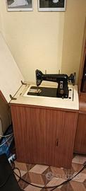 Macchina da cucire 