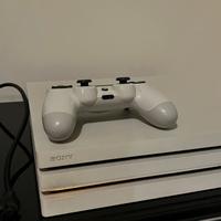 Ps4 Pro bianca 1T