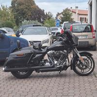 Harley-Davidson Touring Street Glide - 2016