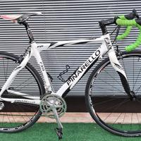 BICI CORSA MARCA PINARELLO, PARI AL NUOVO