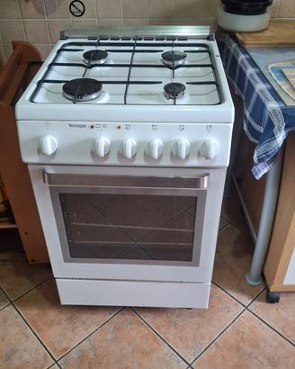 Cucina a gas 4 fuochi accensione elettrica 